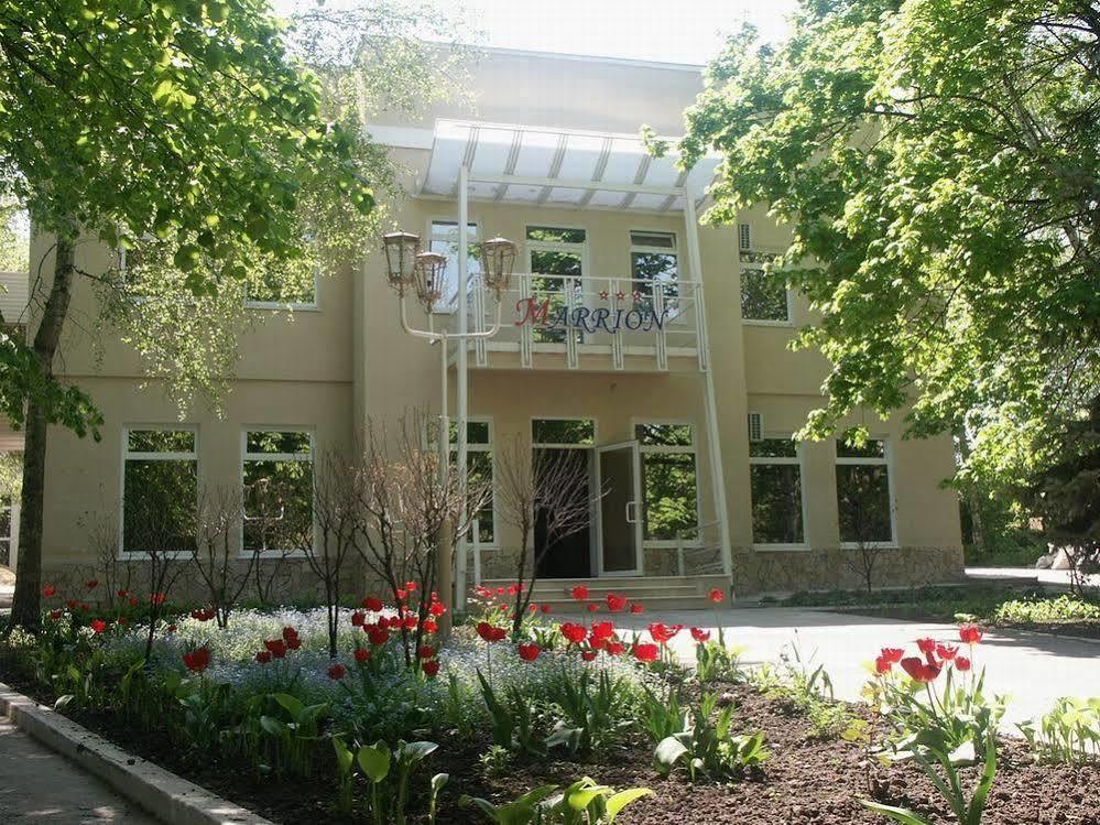 Marrion Hotel Odessa Eksteriør billede